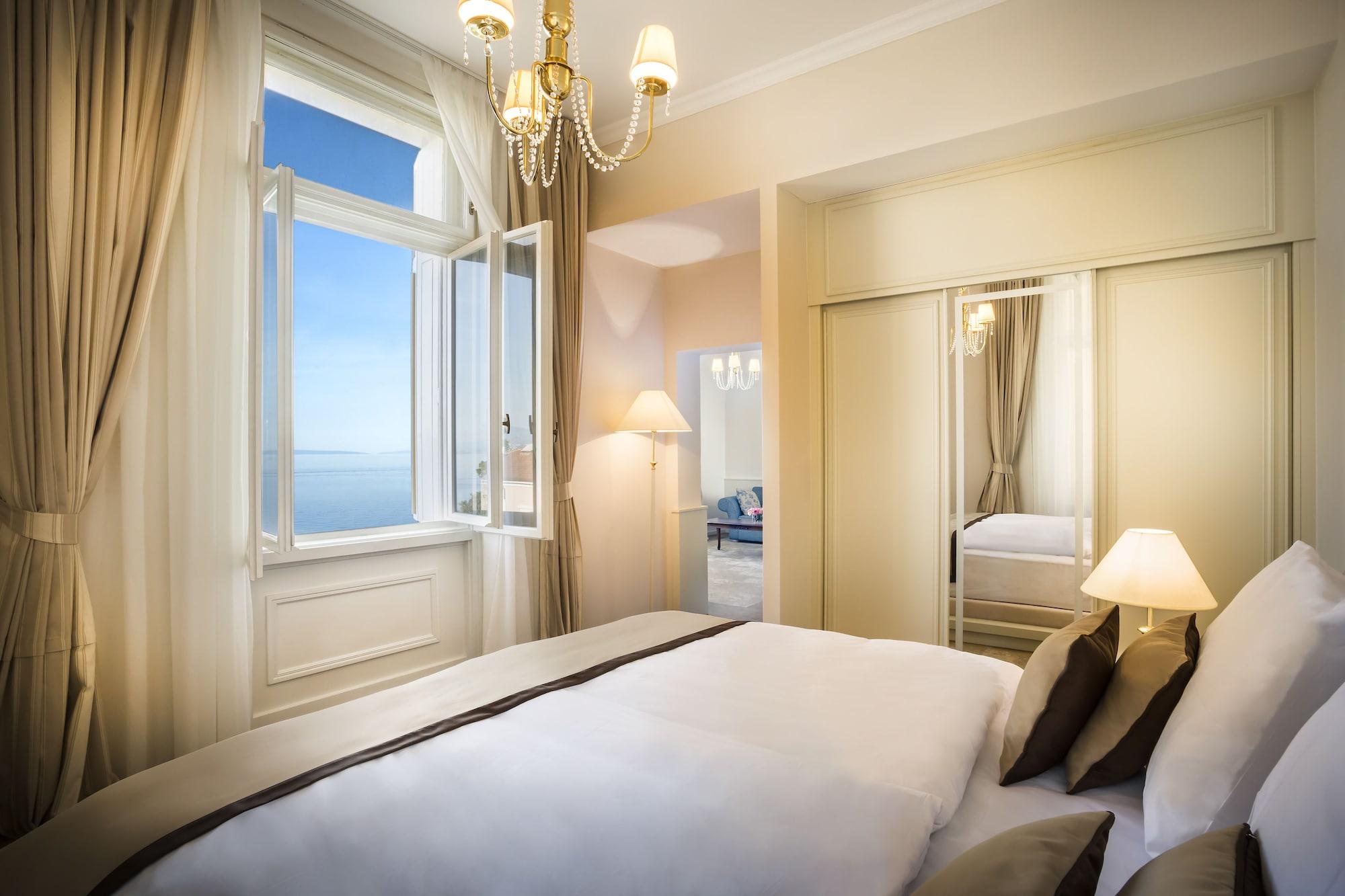 Villa Amalia - Liburnia (Adults Only) أوباتيا المظهر الخارجي الصورة