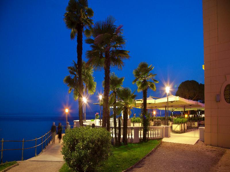Villa Amalia - Liburnia (Adults Only) أوباتيا المظهر الخارجي الصورة