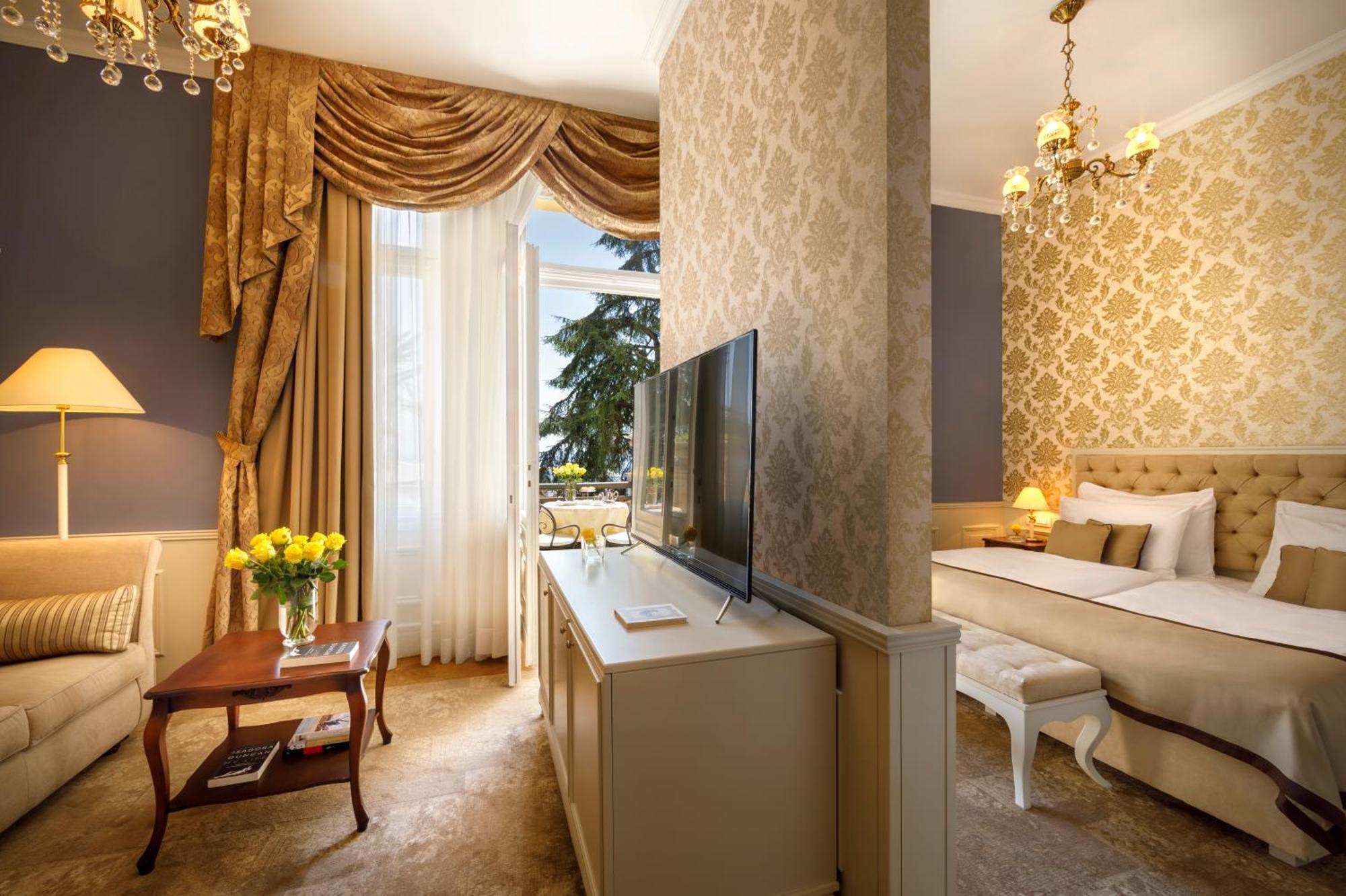 Villa Amalia - Liburnia (Adults Only) أوباتيا المظهر الخارجي الصورة