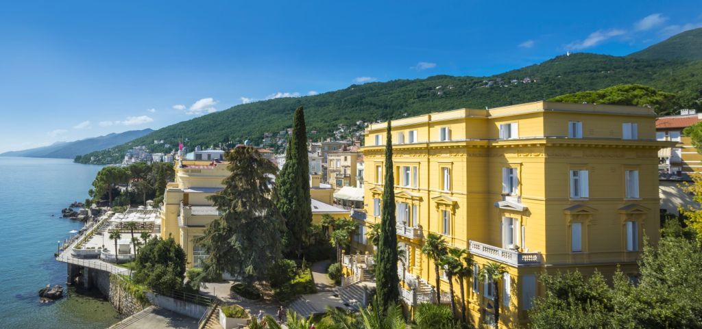 Villa Amalia - Liburnia (Adults Only) أوباتيا المظهر الخارجي الصورة