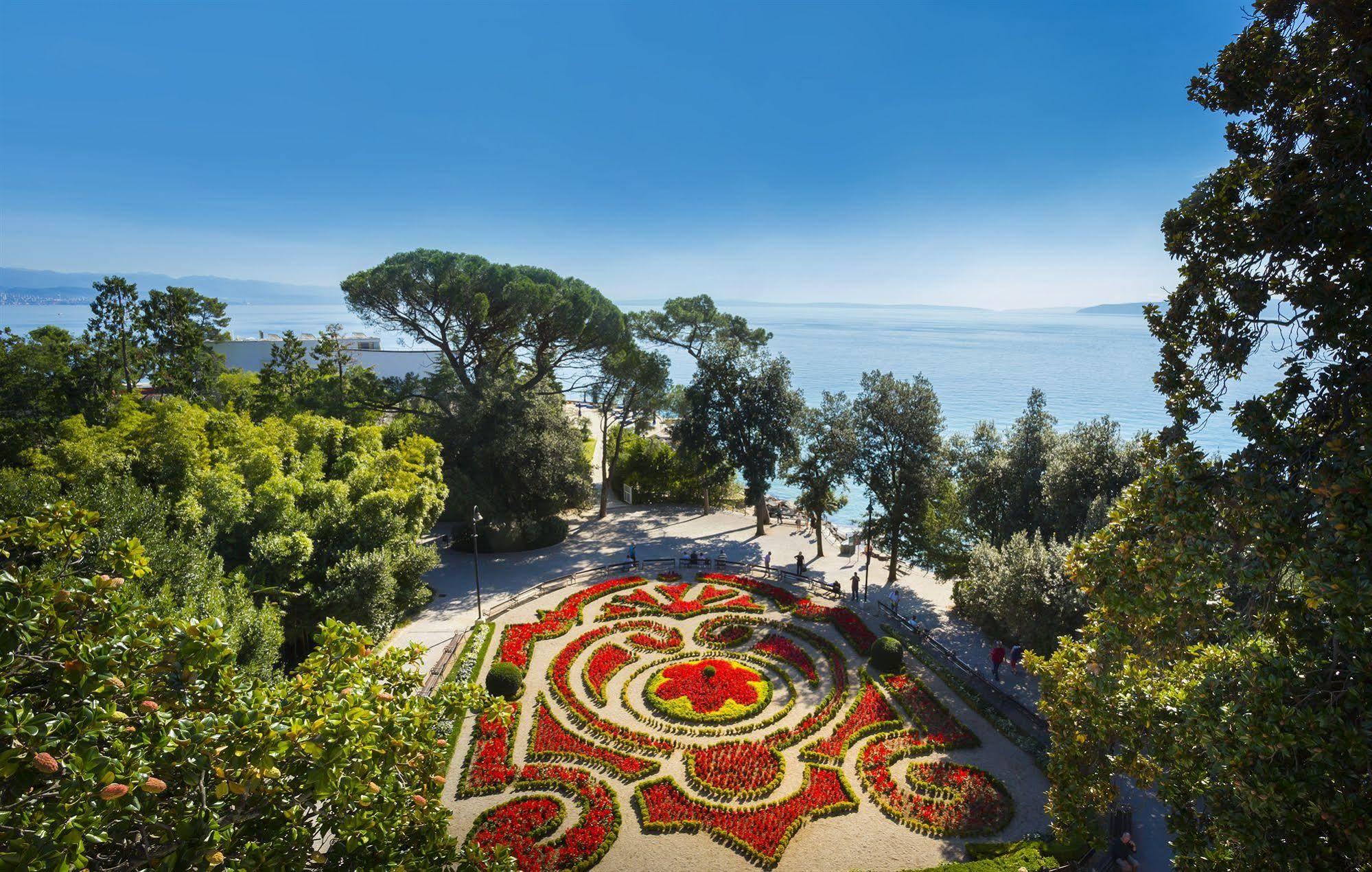 Villa Amalia - Liburnia (Adults Only) أوباتيا المظهر الخارجي الصورة